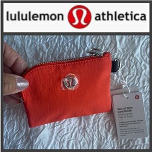 Lululemon Test of Time Card Holder